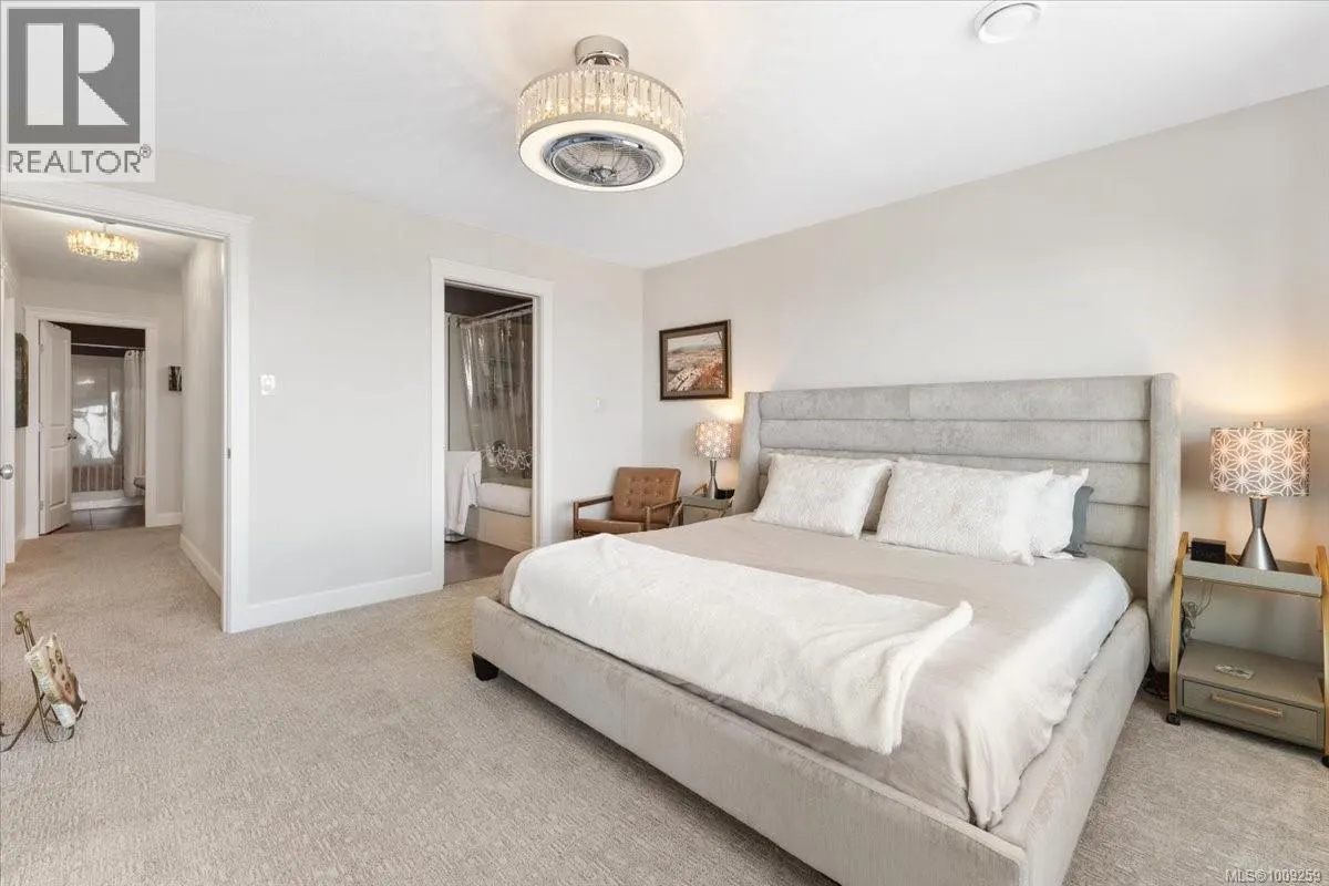 5647 Oceanview Terr