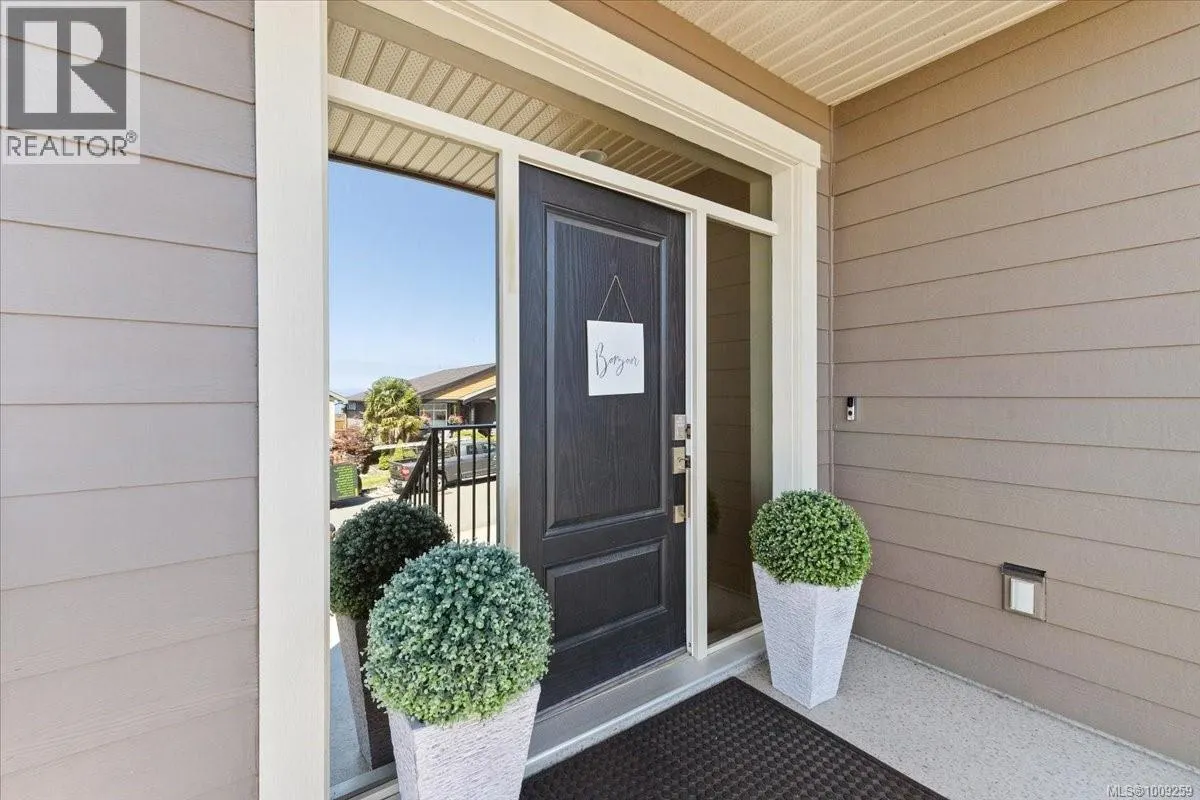 5647 Oceanview Terr