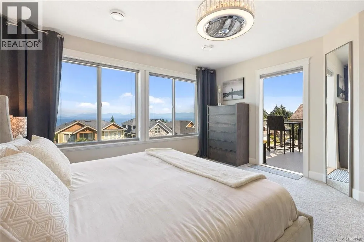 5647 Oceanview Terr