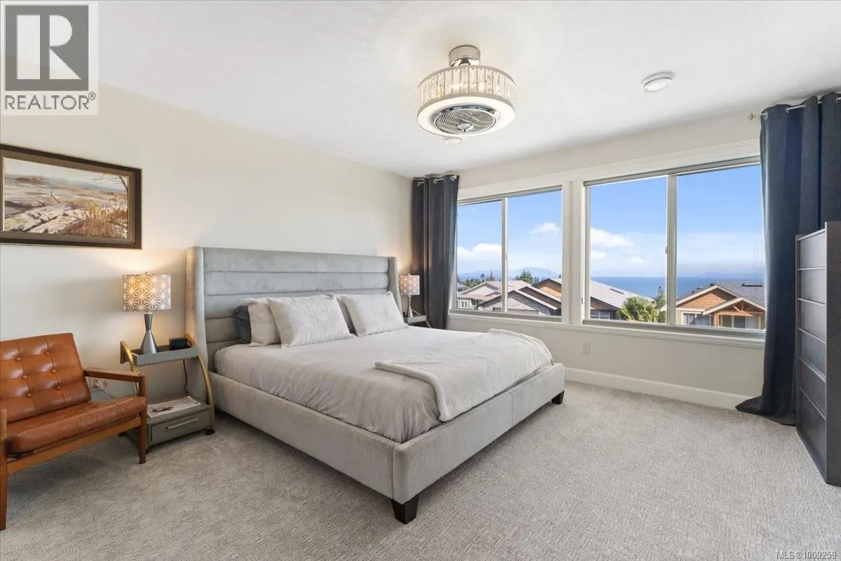 5647 Oceanview Terr