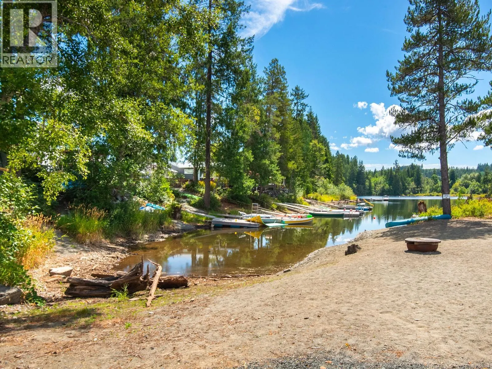 38 10750 Central Lake Rd