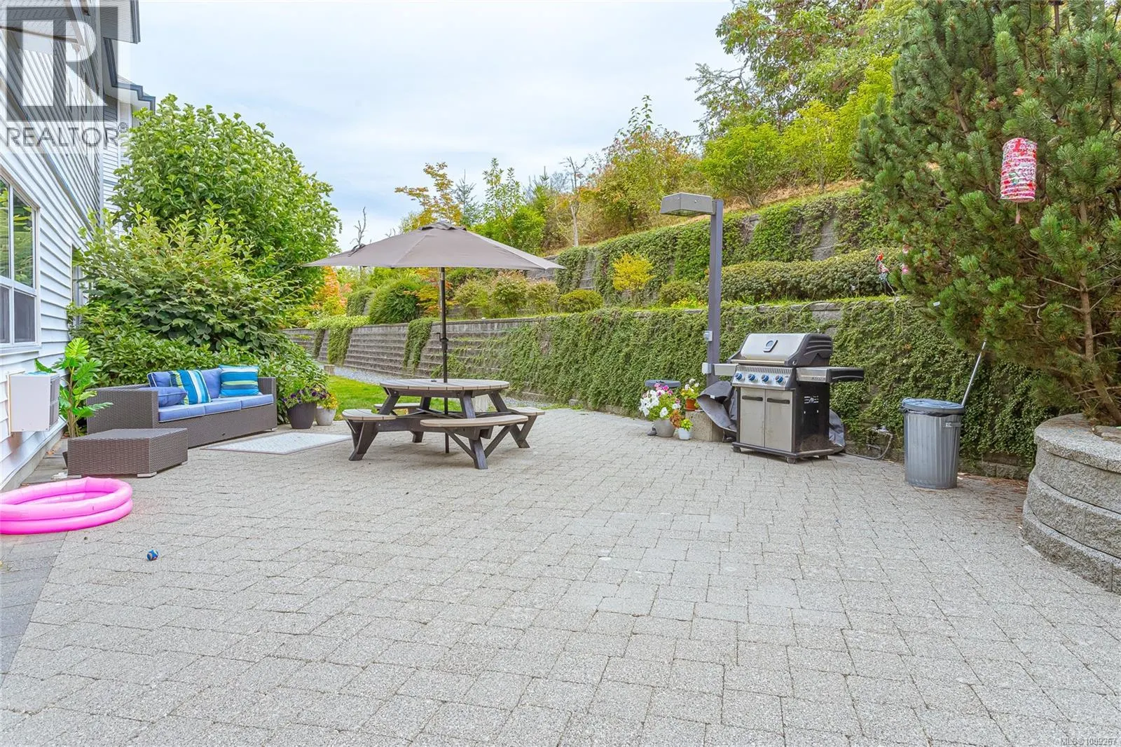 107 1633 Dufferin Cres
