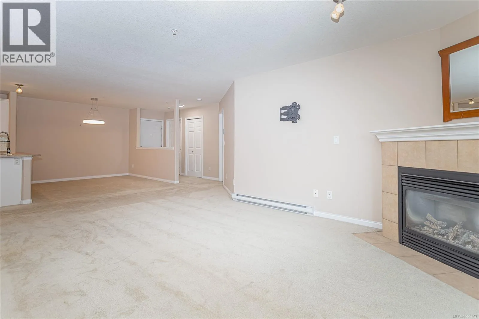 107 1633 Dufferin Cres