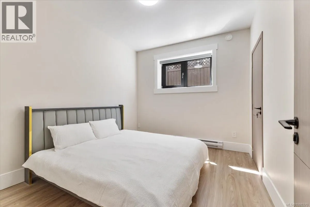 116 Sharon Pl