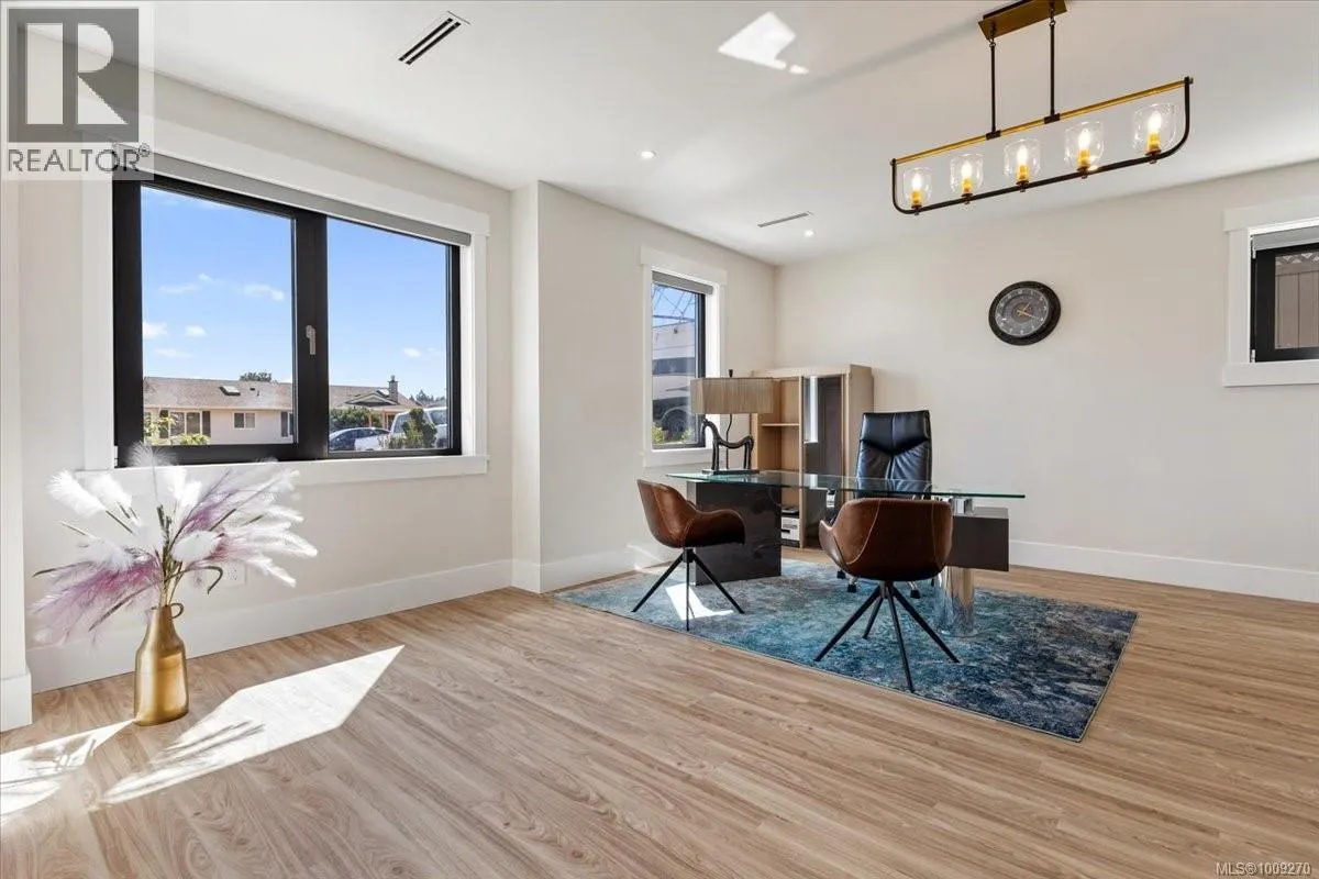 116 Sharon Pl
