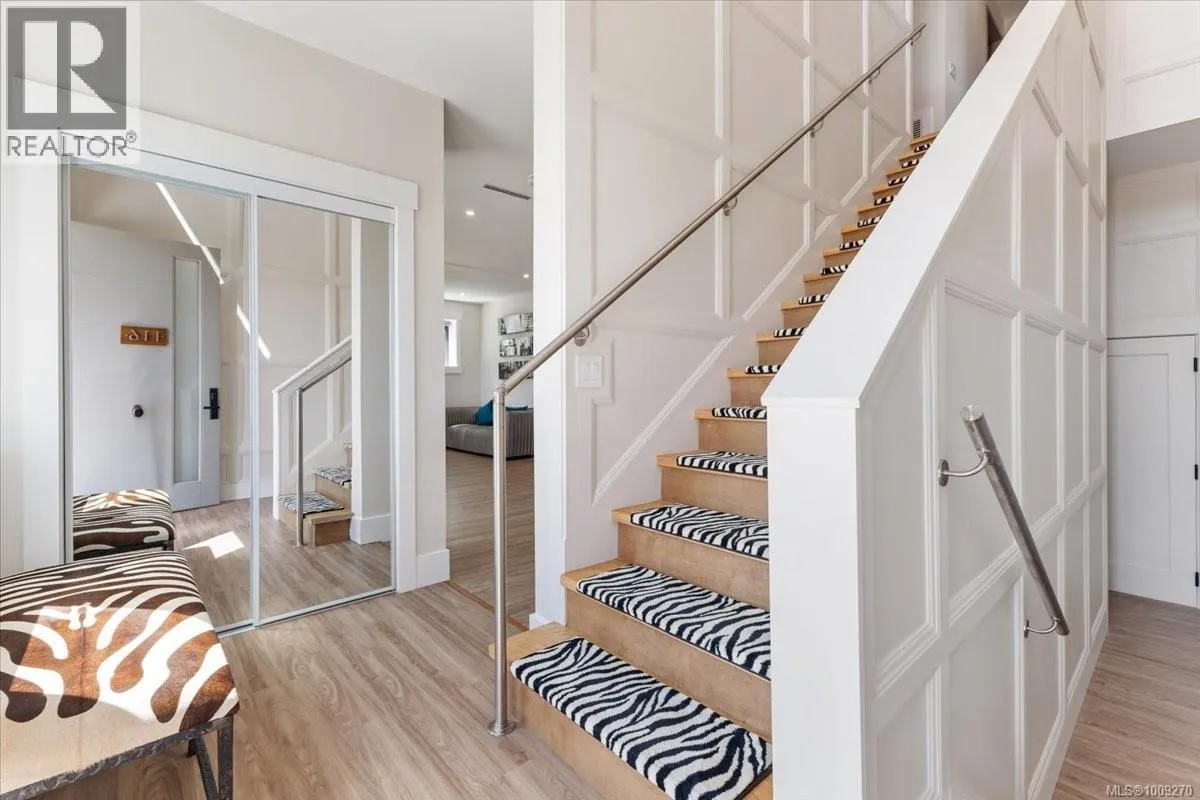 116 Sharon Pl