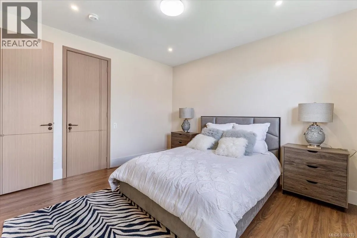 116 Sharon Pl