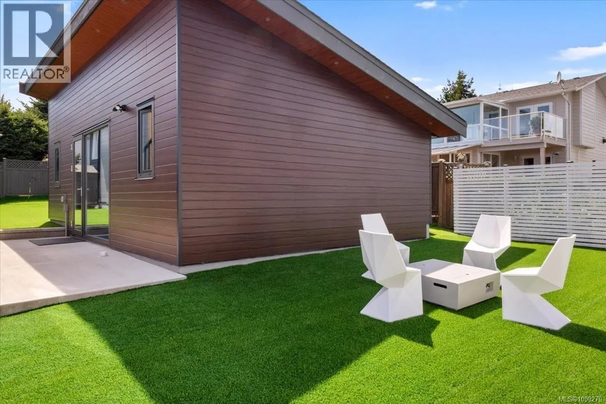 116 Sharon Pl