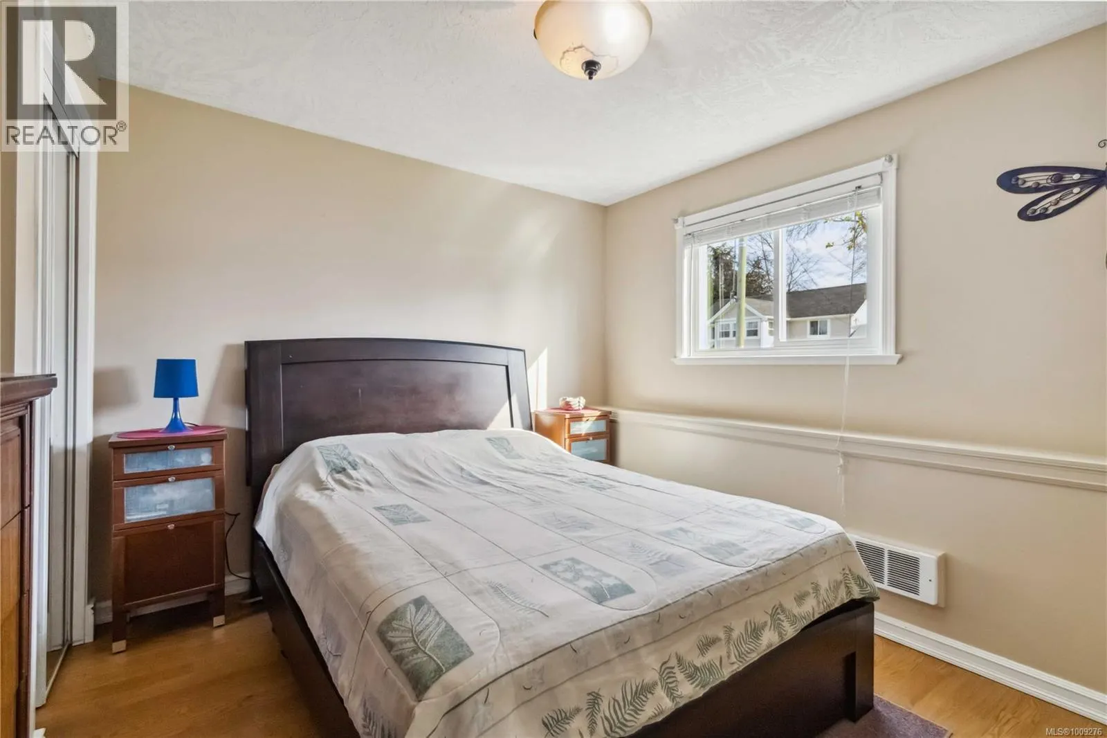 806 Old Esquimalt Rd