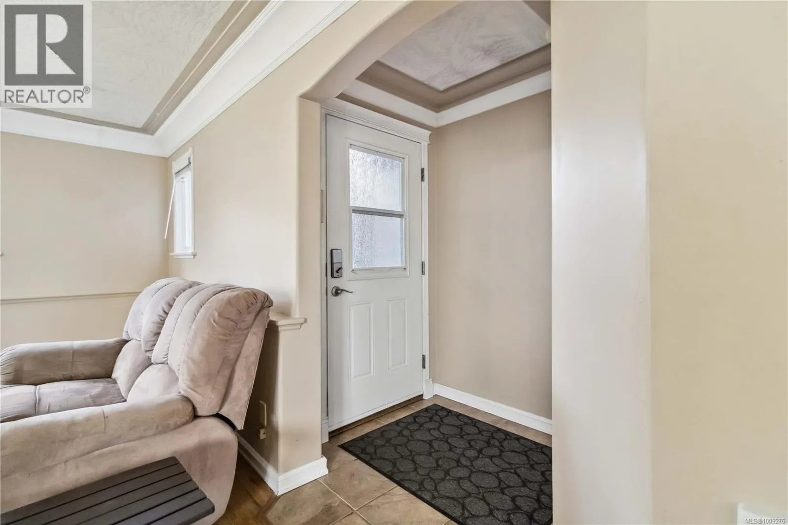806 Old Esquimalt Rd