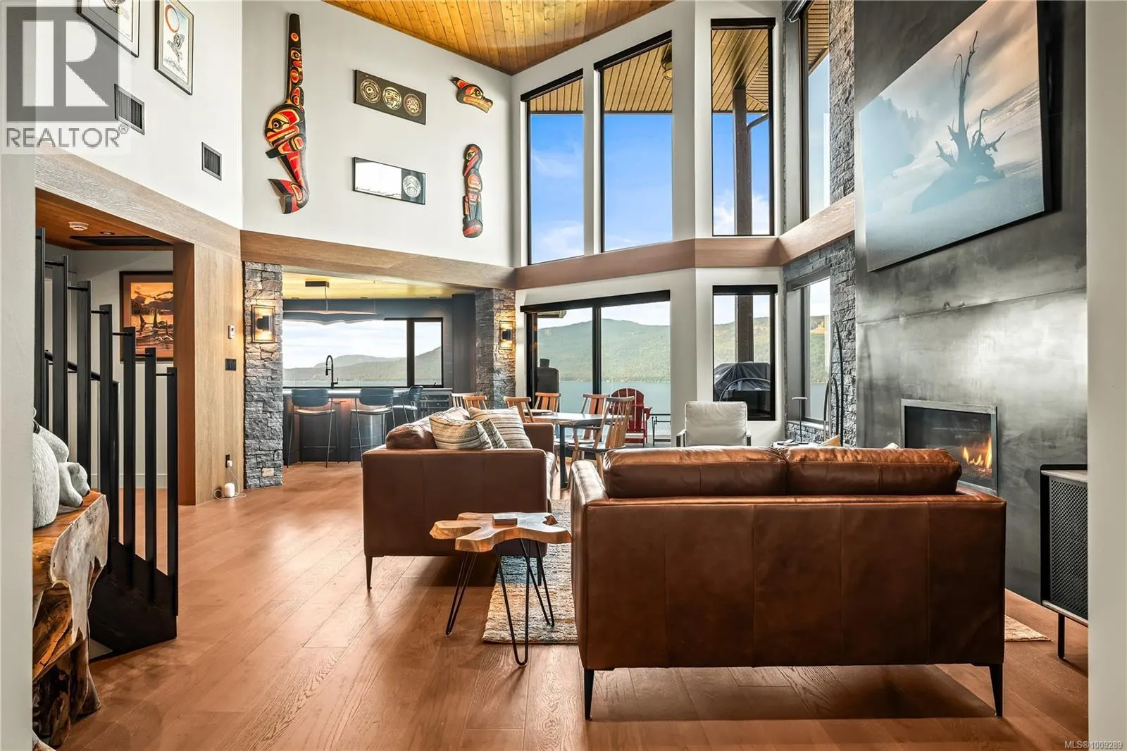 553 Marine View