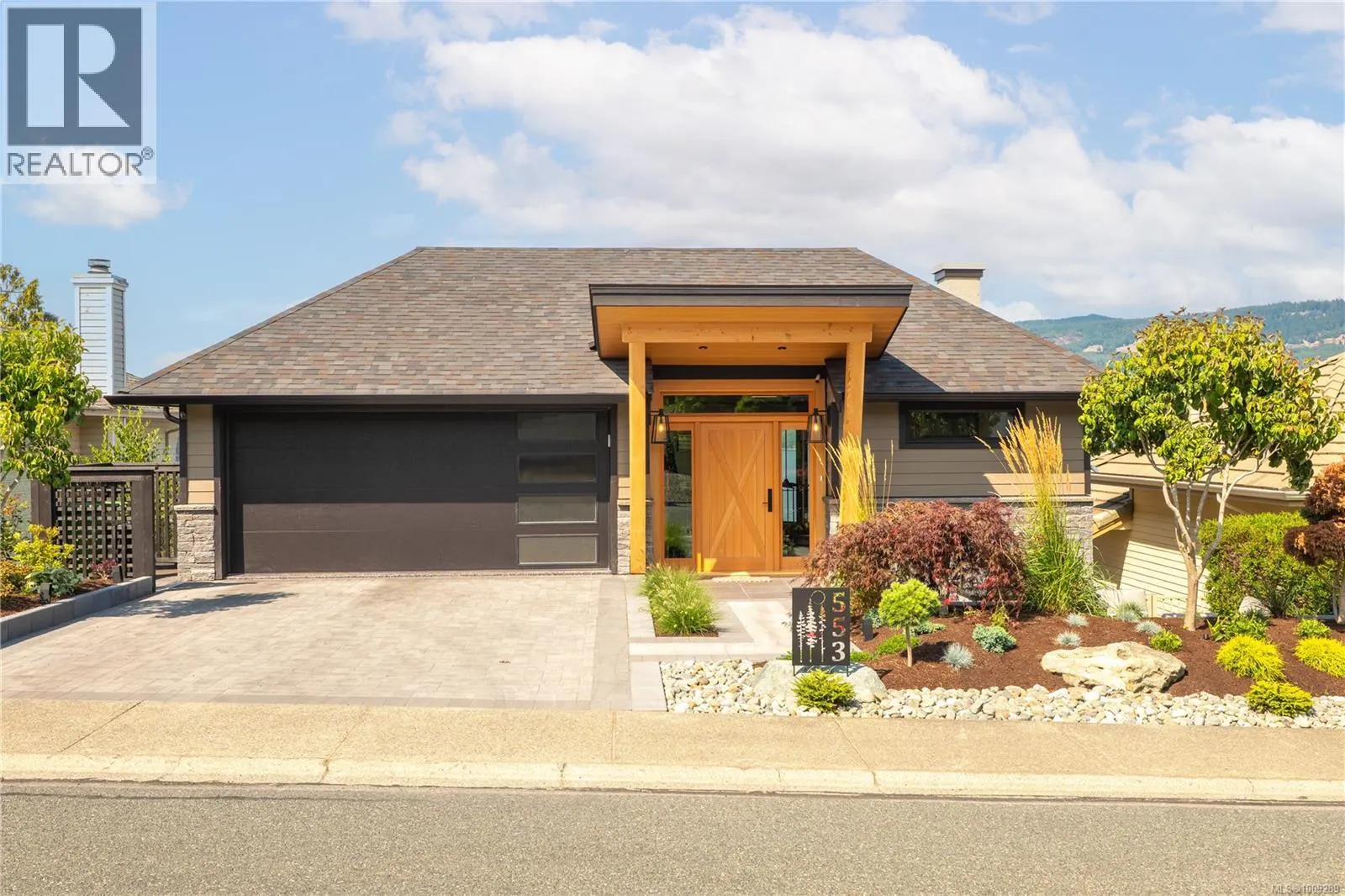 553 Marine View