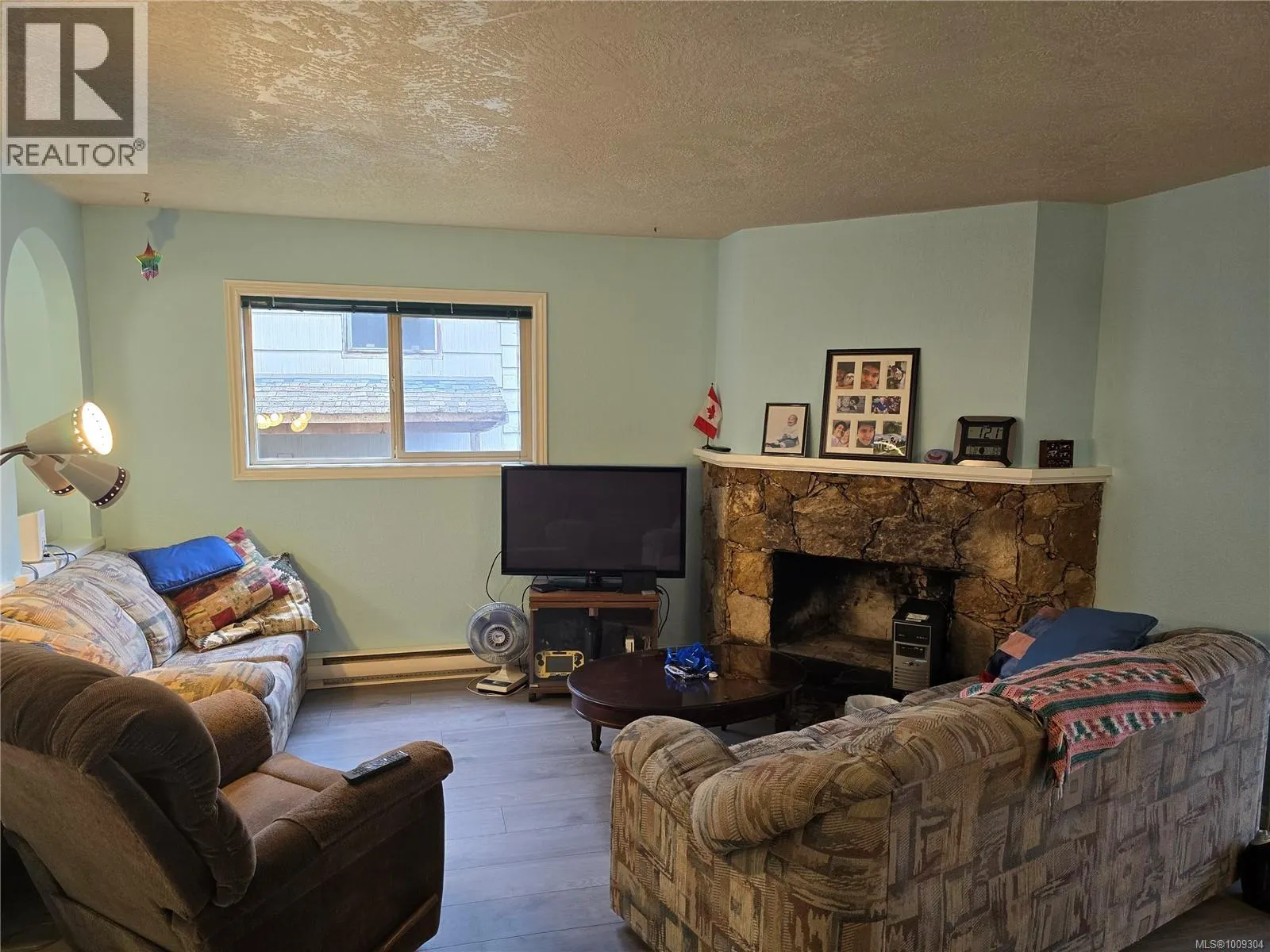 2905 LEIGH Rd