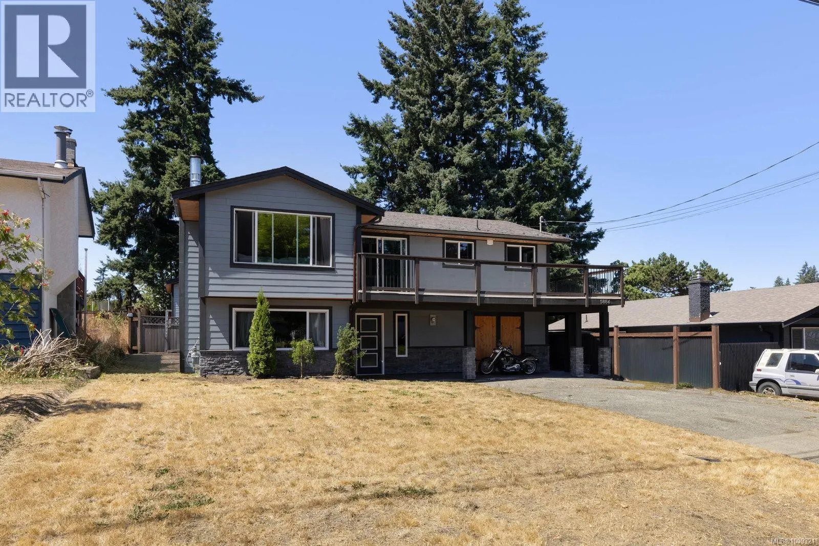 5884 Deborah Dr