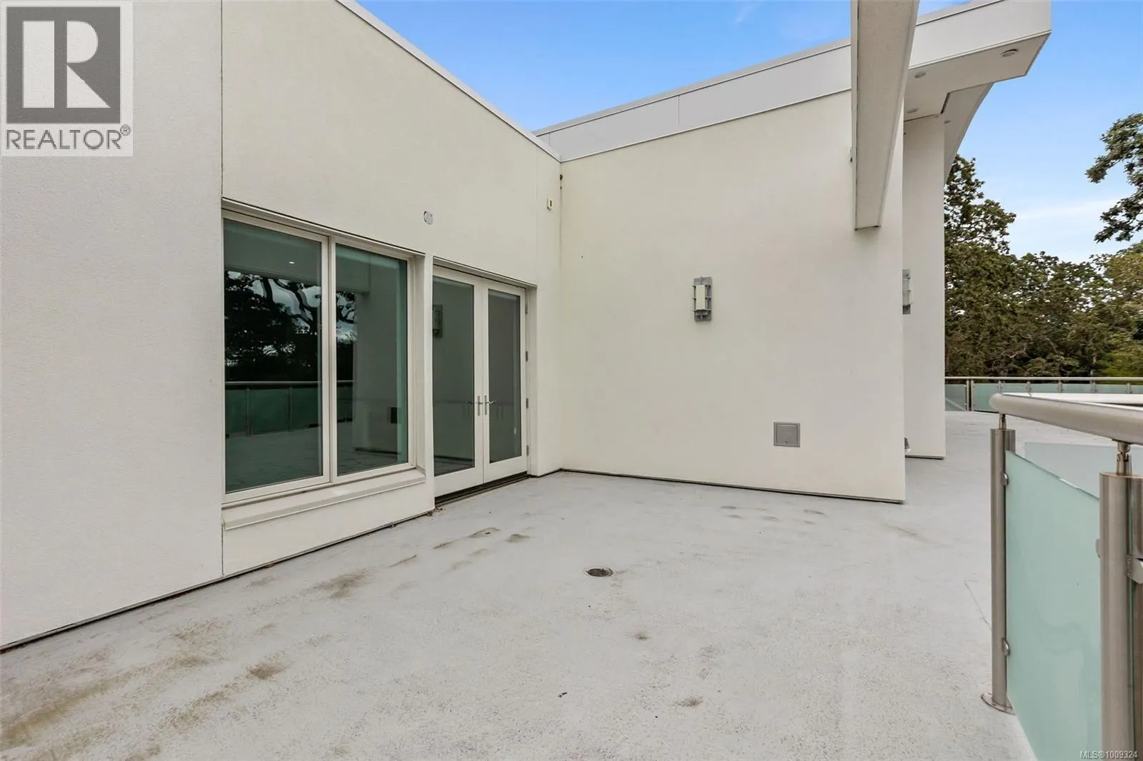 3355 Midland Rd