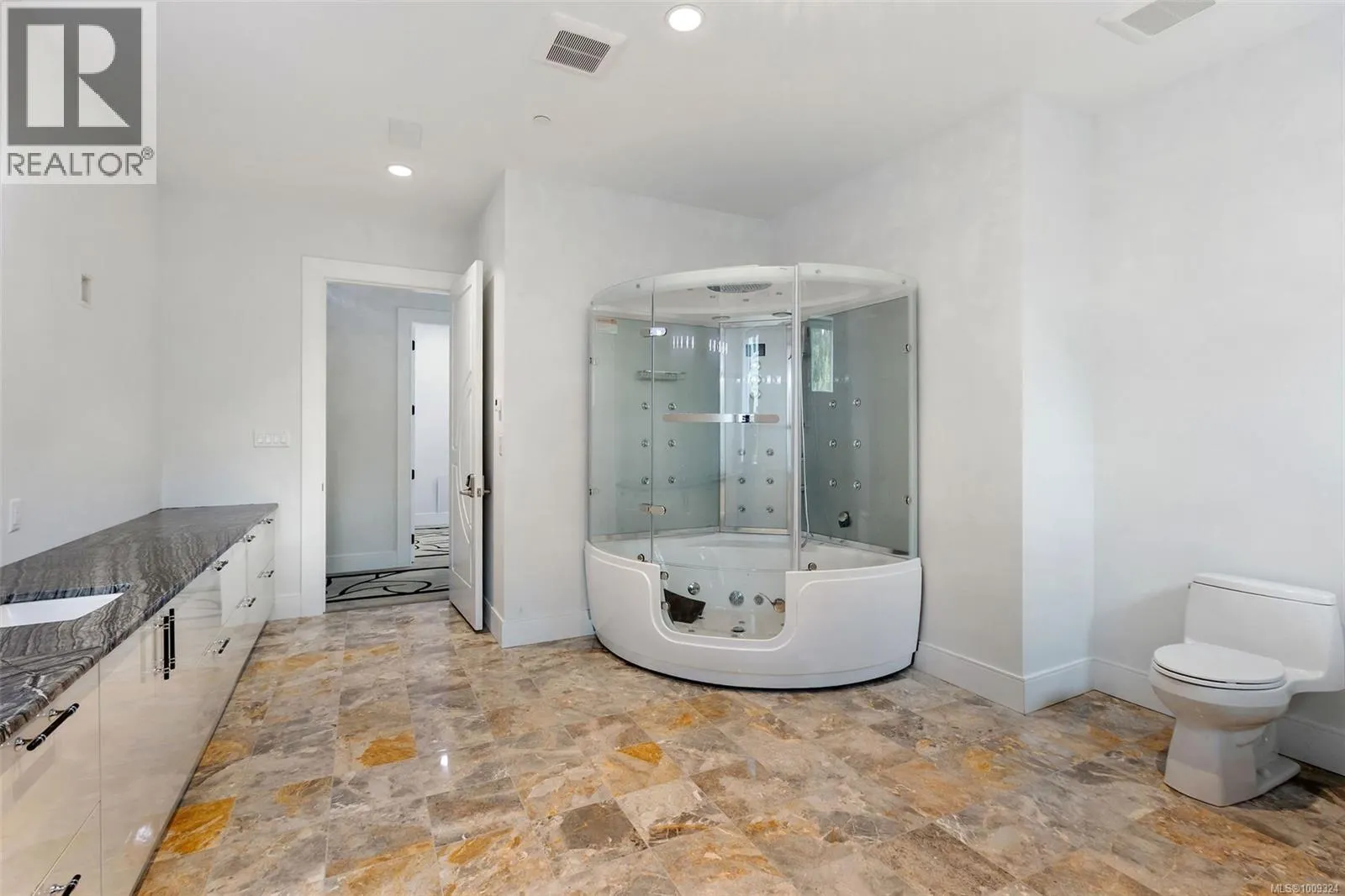 3355 Midland Rd