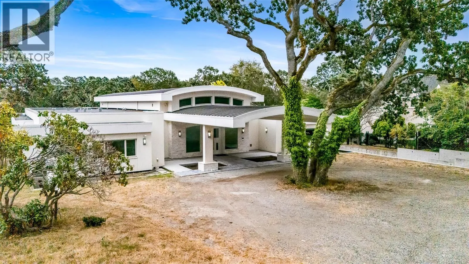 3355 Midland Rd