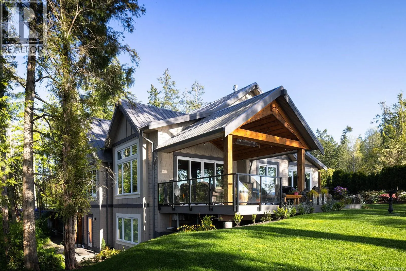 11176 Chalet Rd