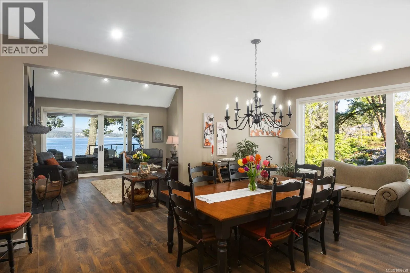 11176 Chalet Rd