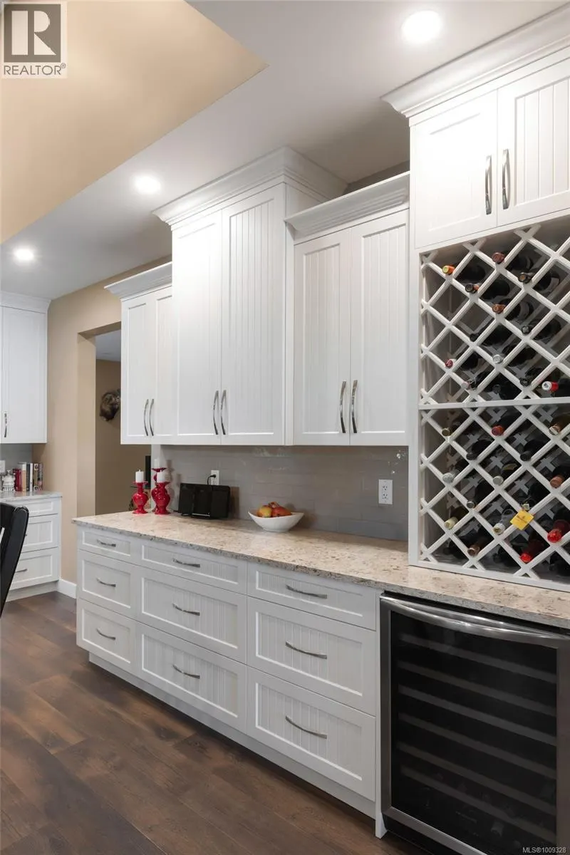 11176 Chalet Rd