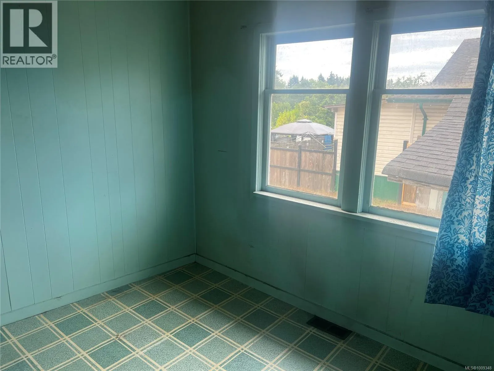 205 View St