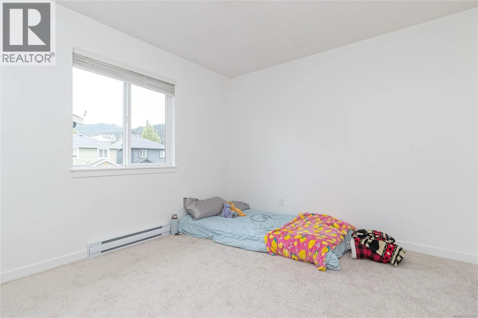 3368 Merlin Rd