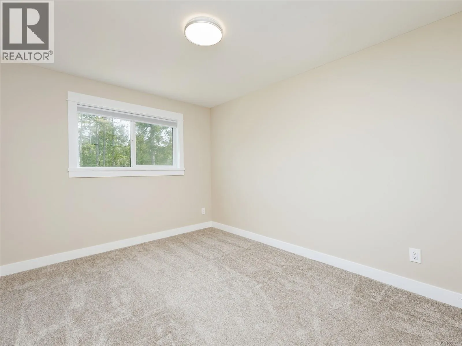 936 Blakeon Pl