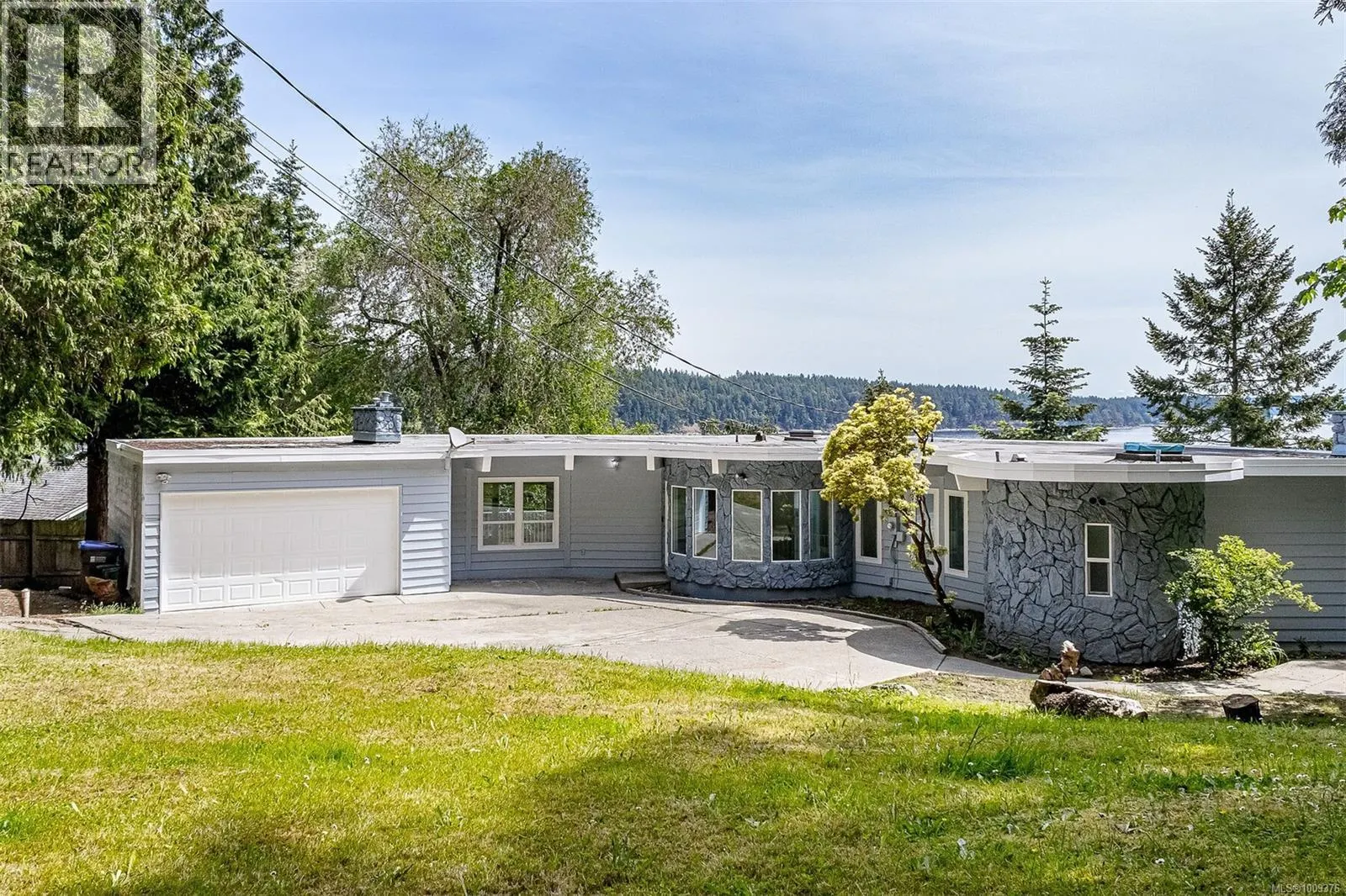 1364 Leask Rd