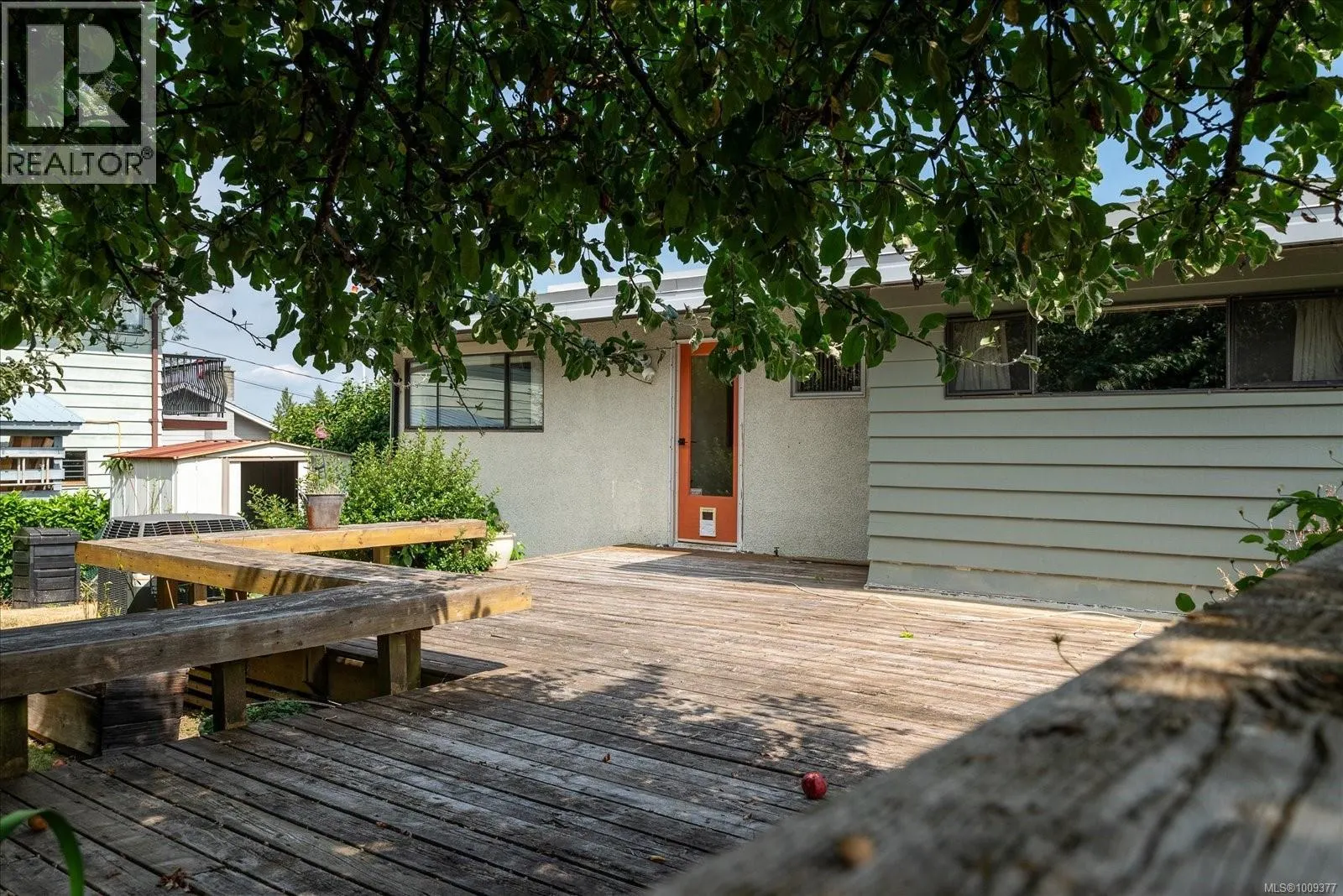 3702 Gardner Rd