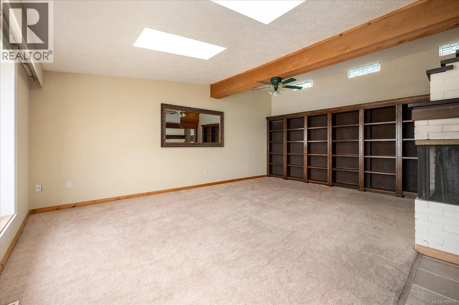 3702 Gardner Rd