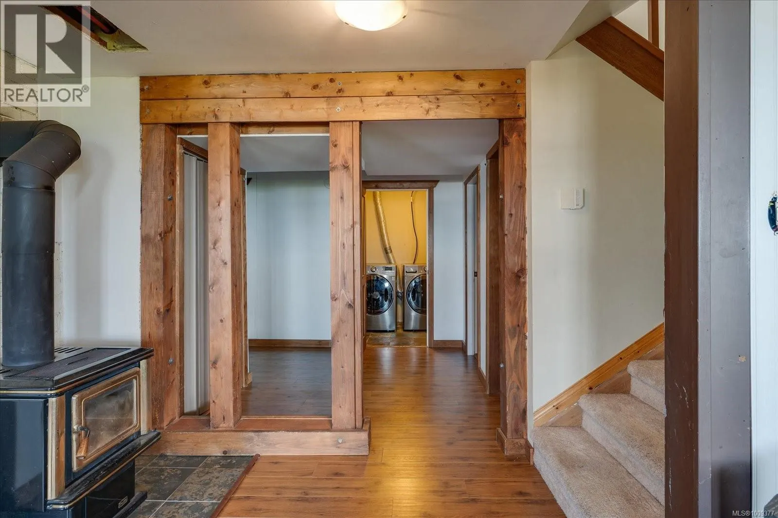 3702 Gardner Rd