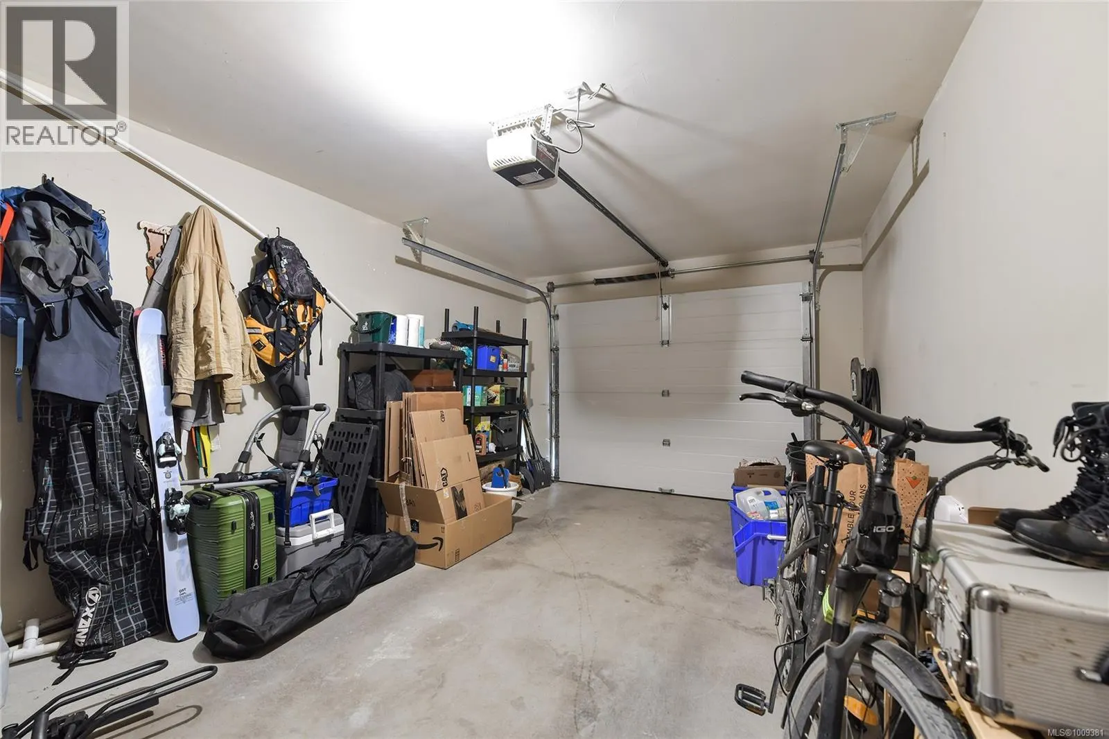 984 FIREHALL CREEK Rd