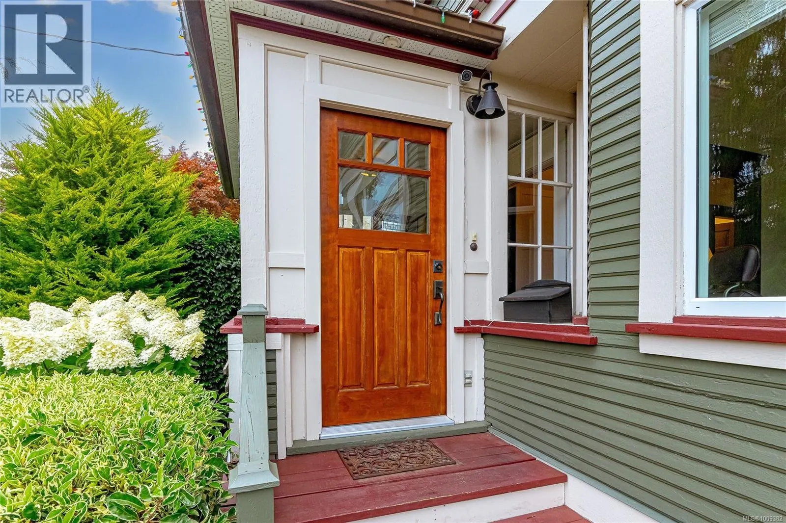 625 Harbinger Ave