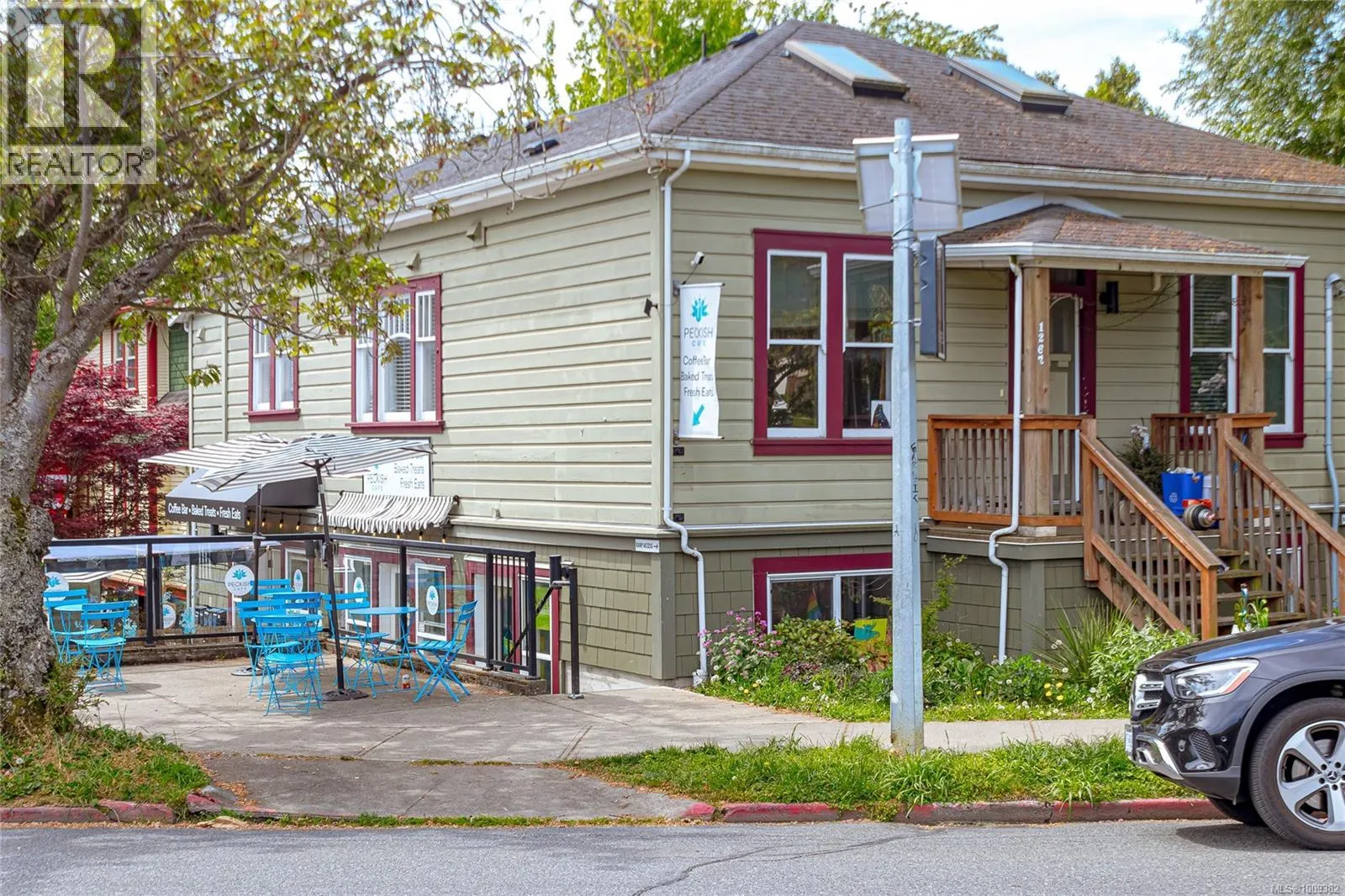 625 Harbinger Ave