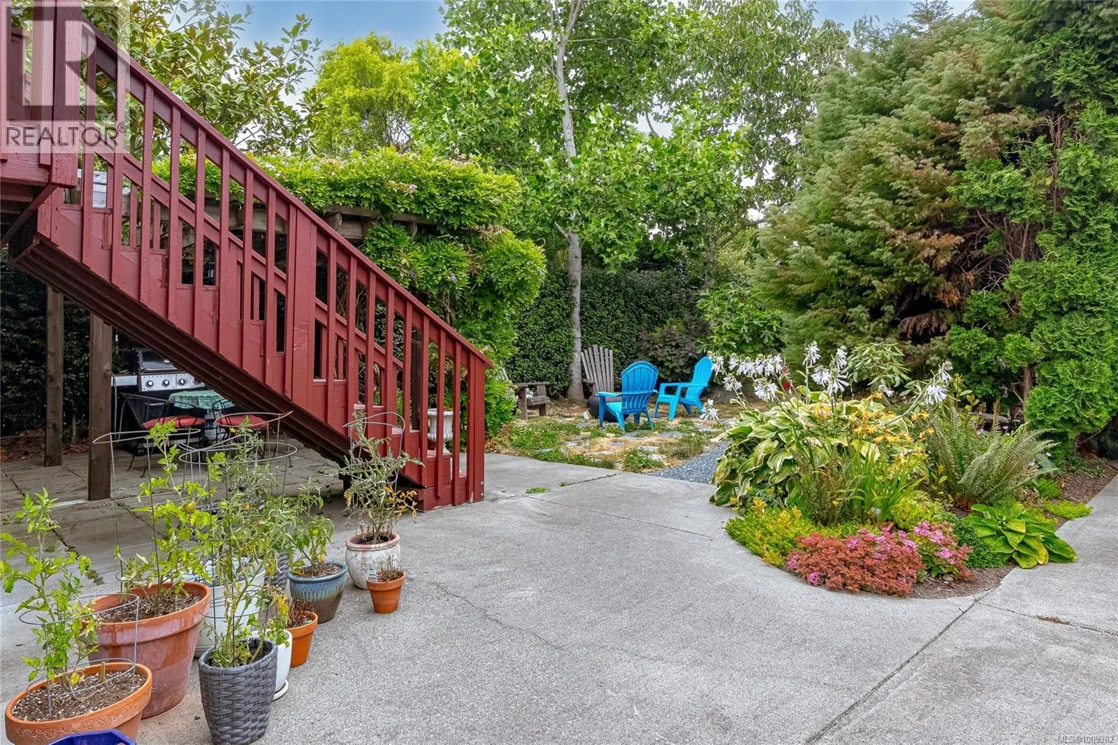 625 Harbinger Ave