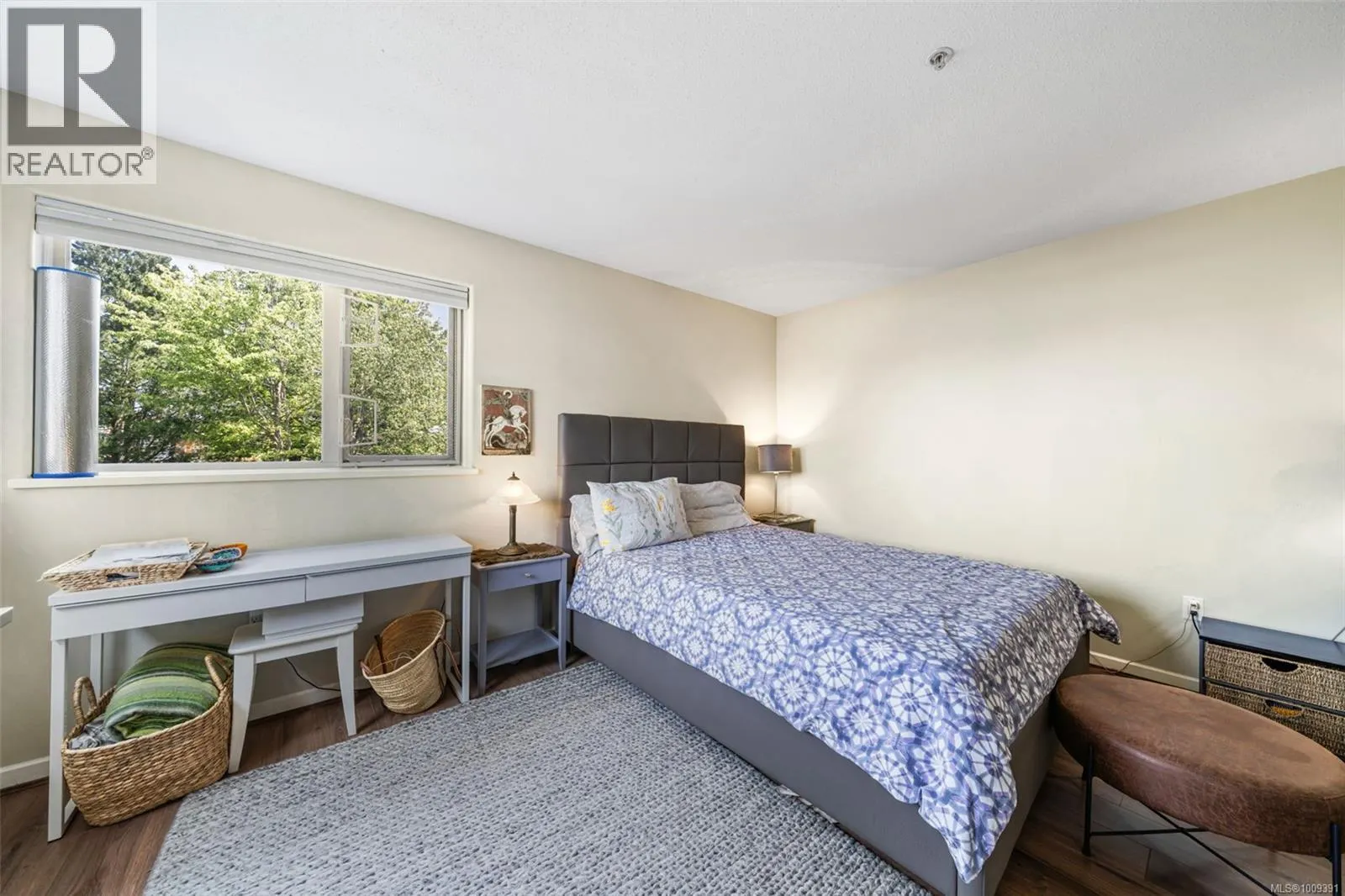 111 27 Songhees Rd