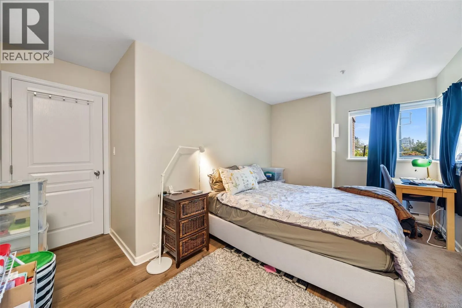 111 27 Songhees Rd