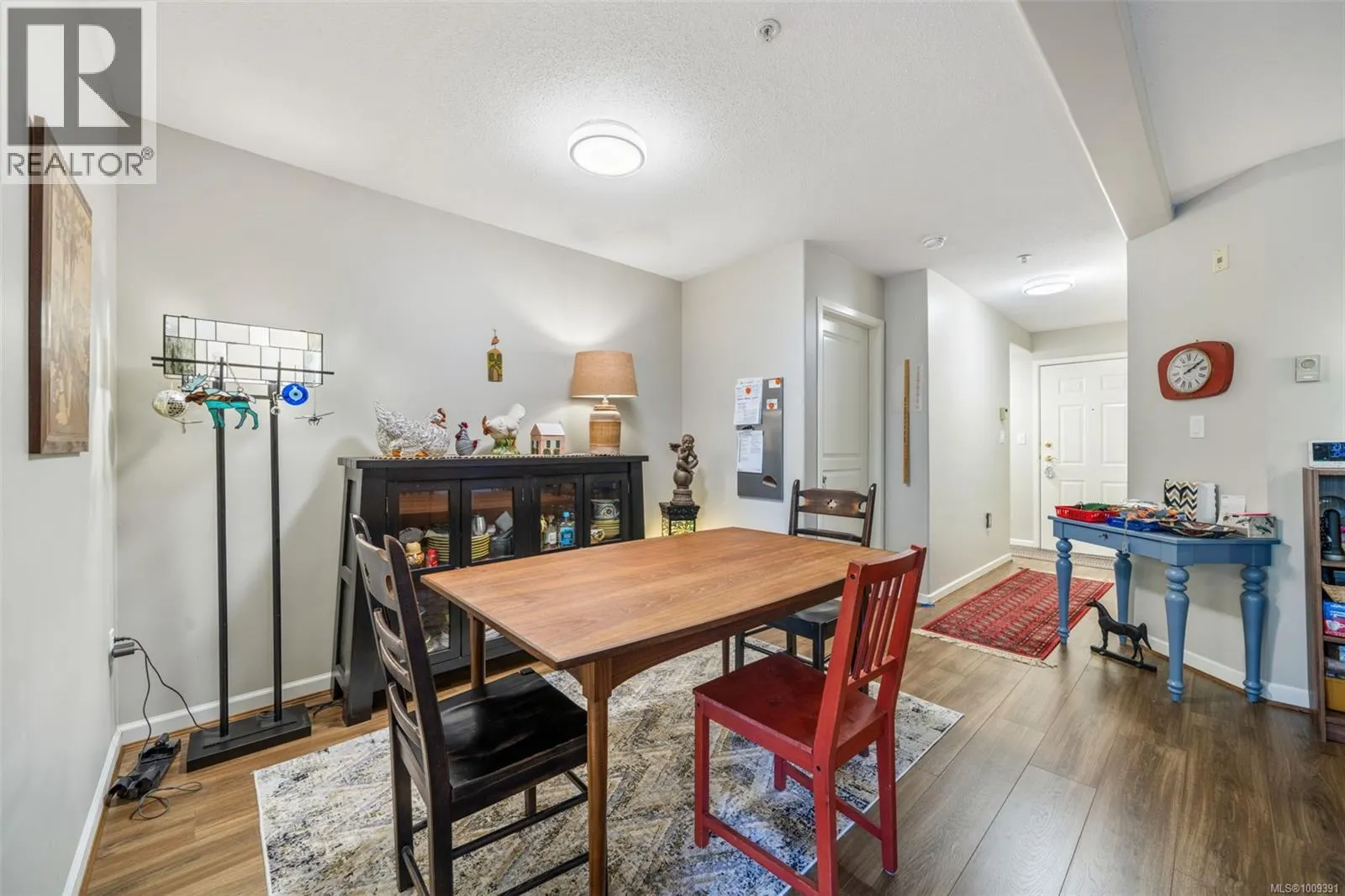 111 27 Songhees Rd