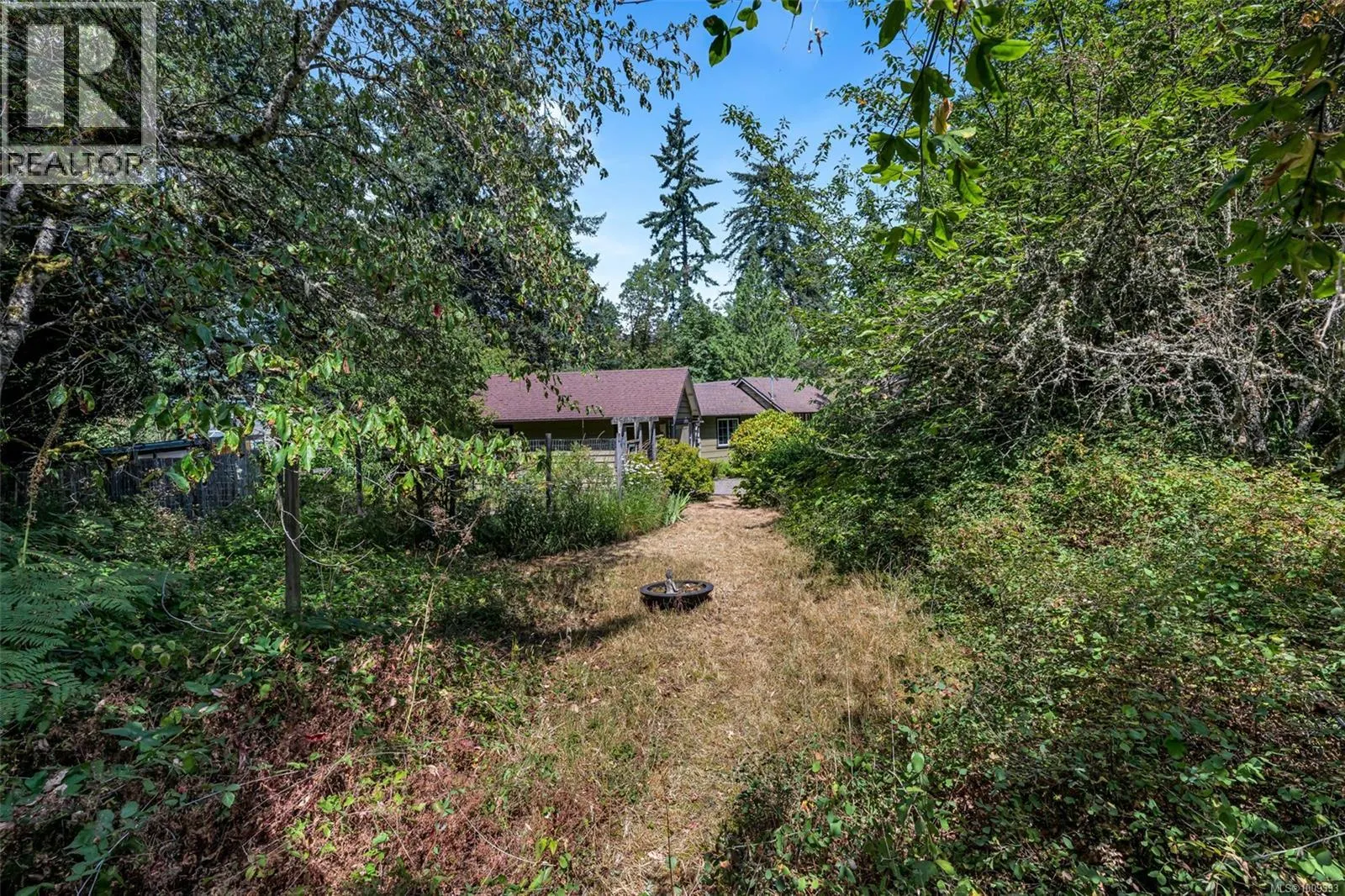 624 Beaver Lake Rd