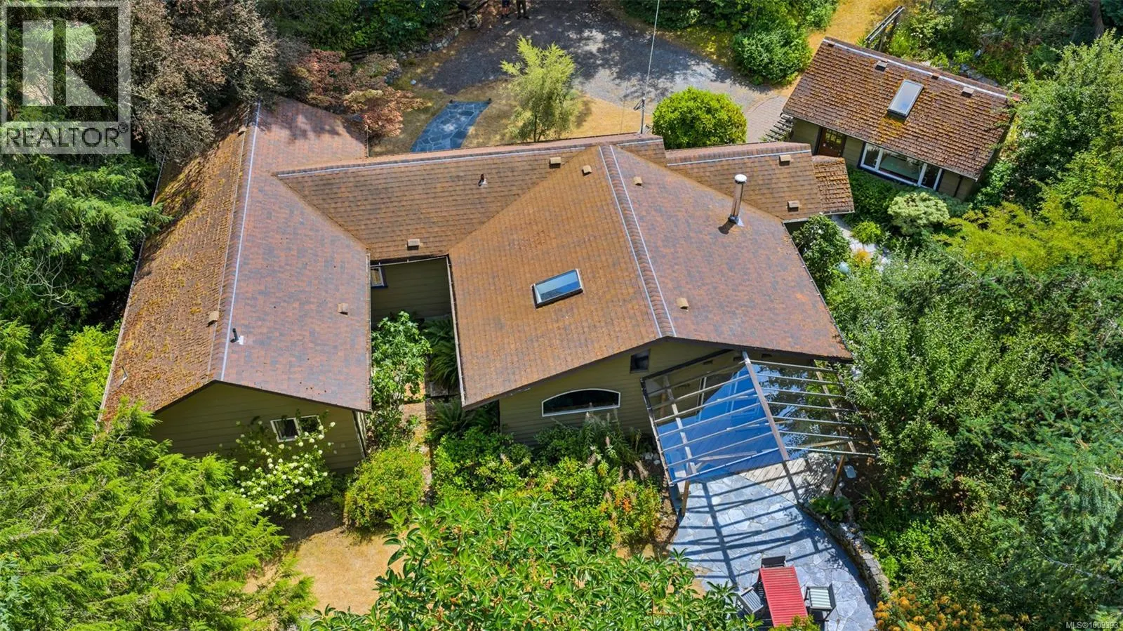 624 Beaver Lake Rd