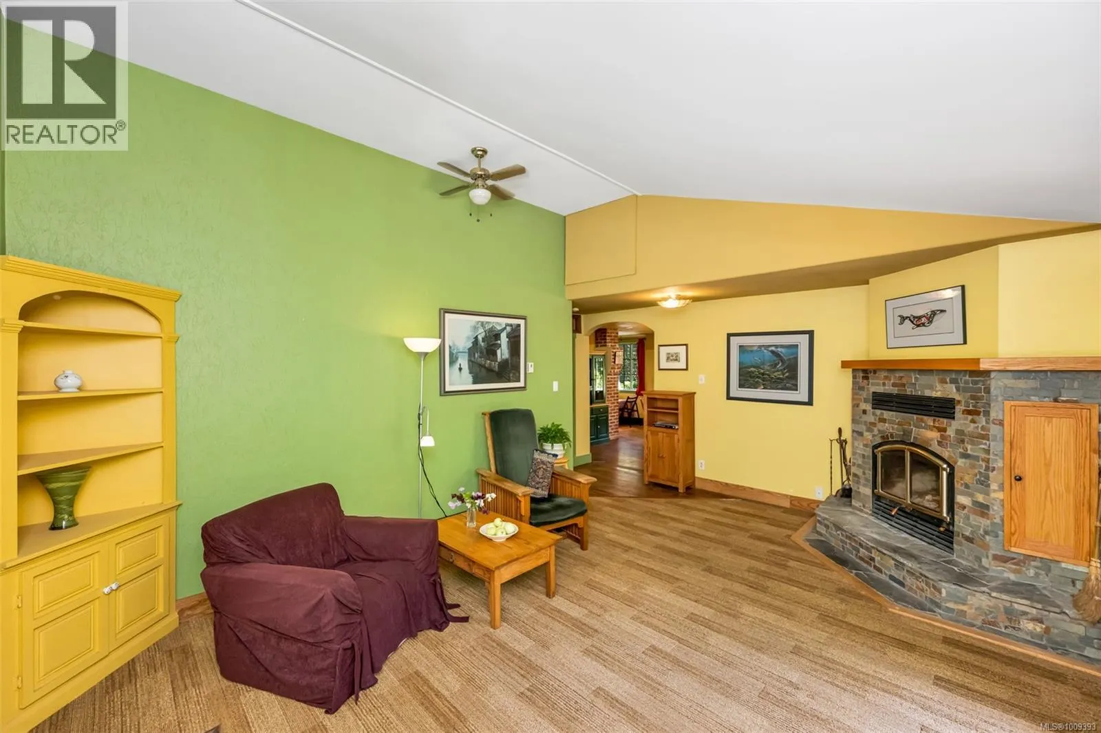 624 Beaver Lake Rd