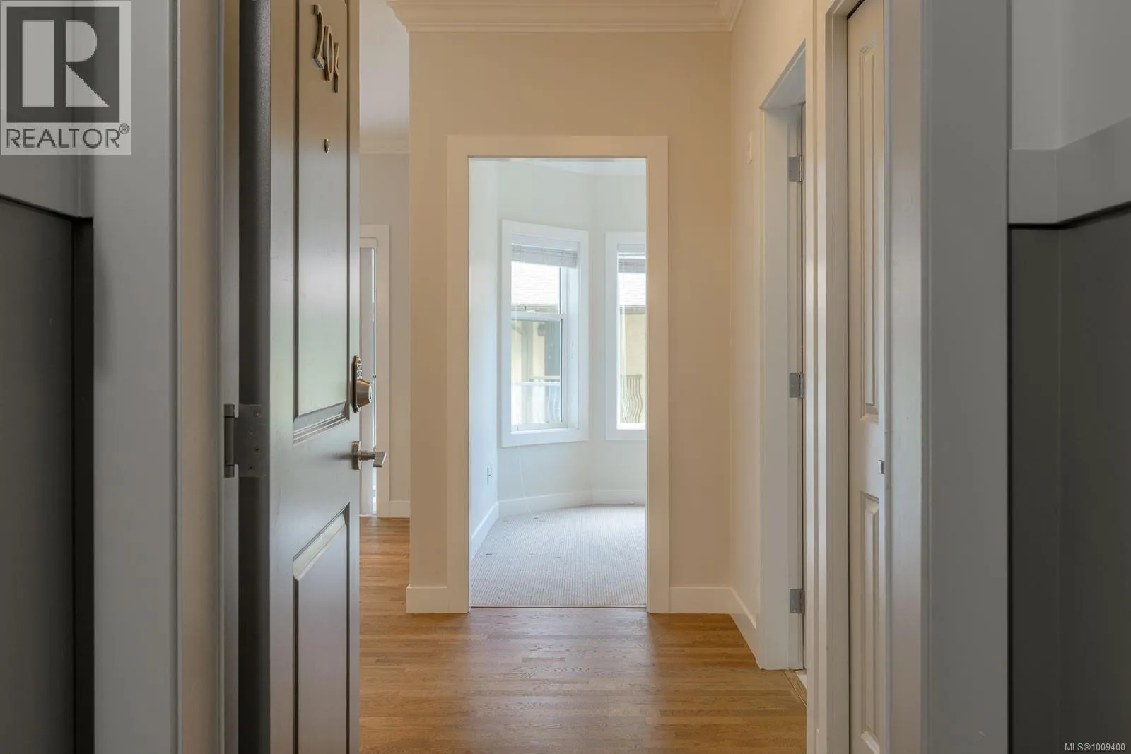 204 1838 Cowichan Bay Rd