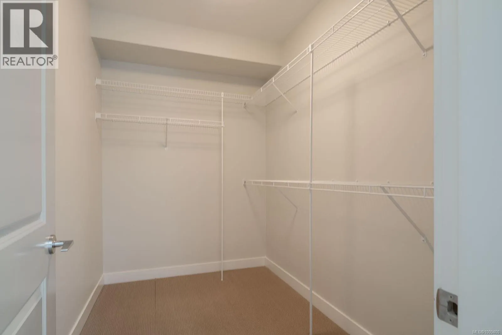 204 1838 Cowichan Bay Rd