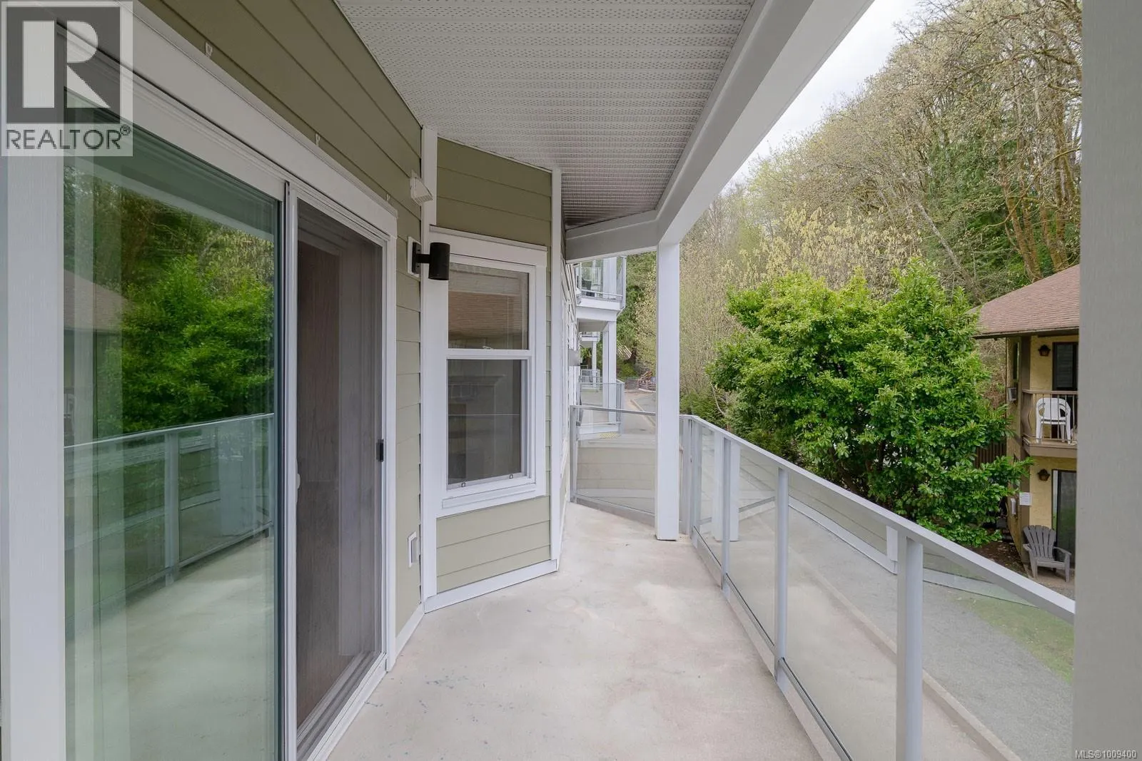 204 1838 Cowichan Bay Rd