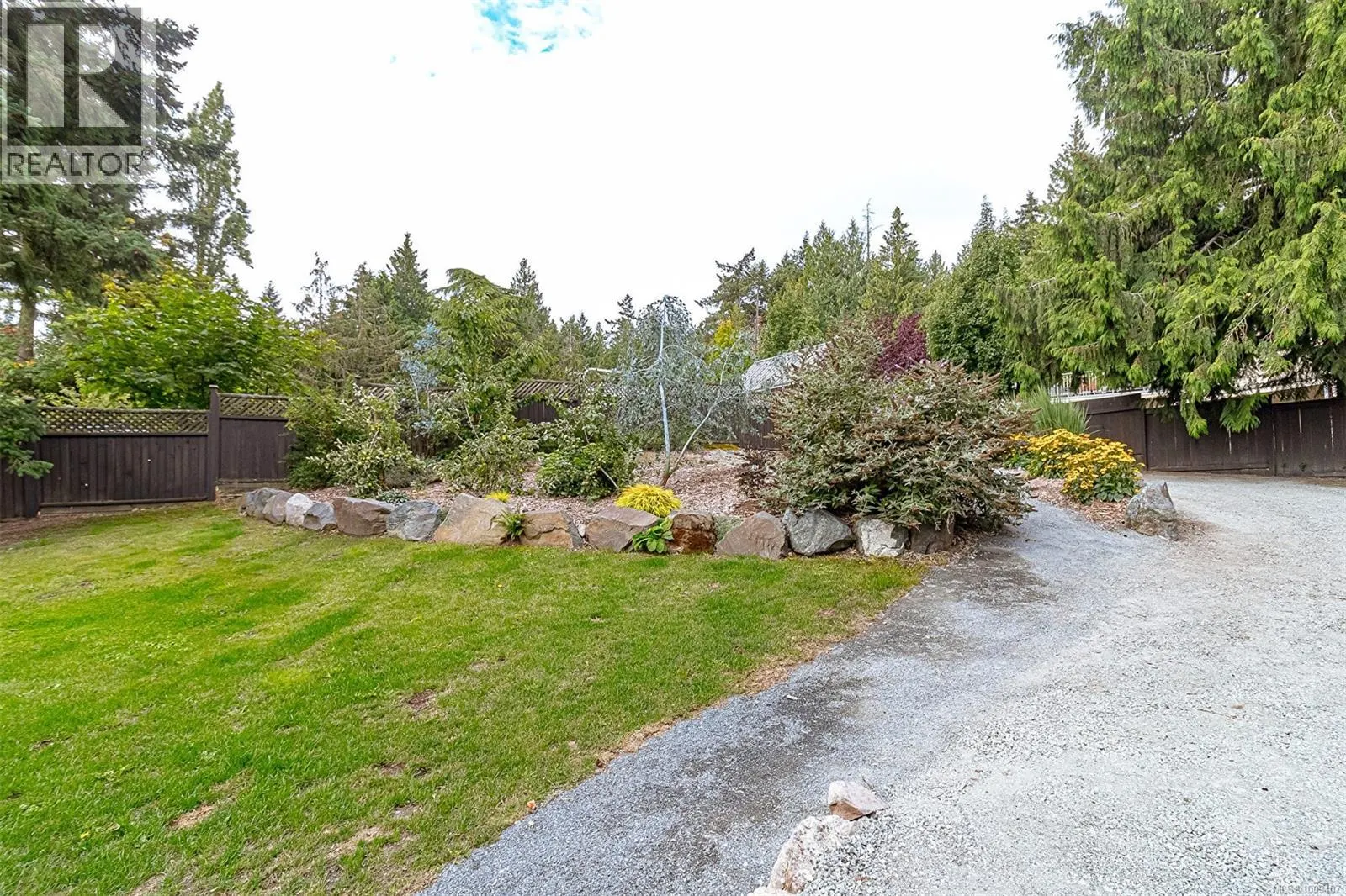 1991 Dean Park Rd