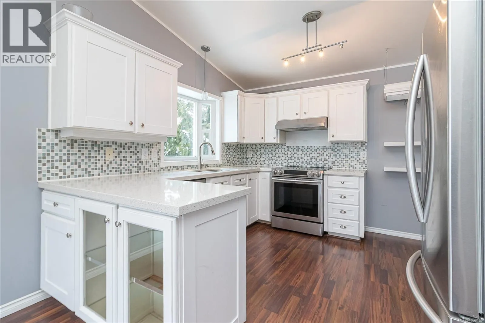 711 Bexhill Rd