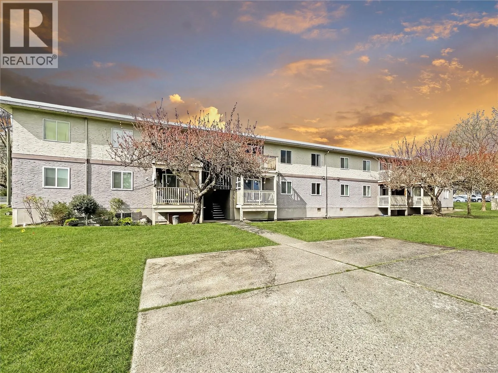 17 3271 Cowichan Lake Rd
