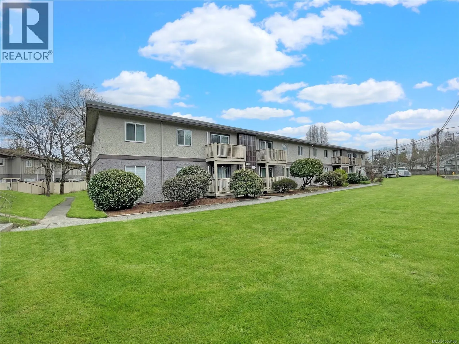 17 3271 Cowichan Lake Rd