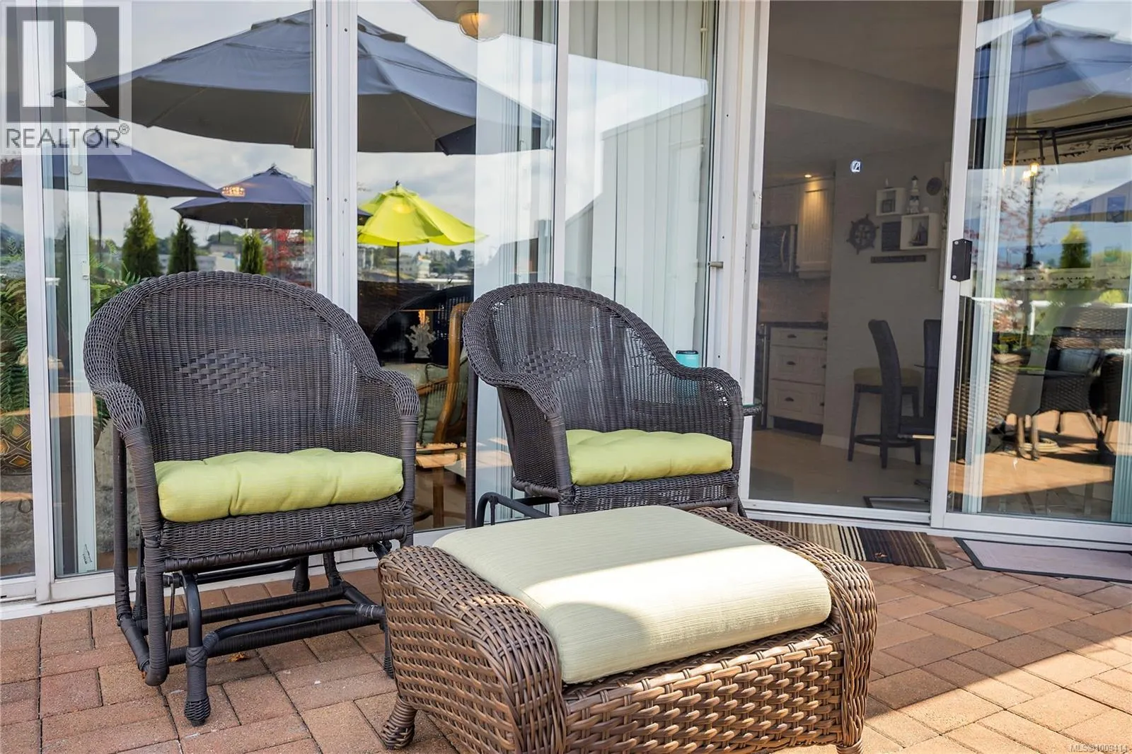502 158 Promenade Dr