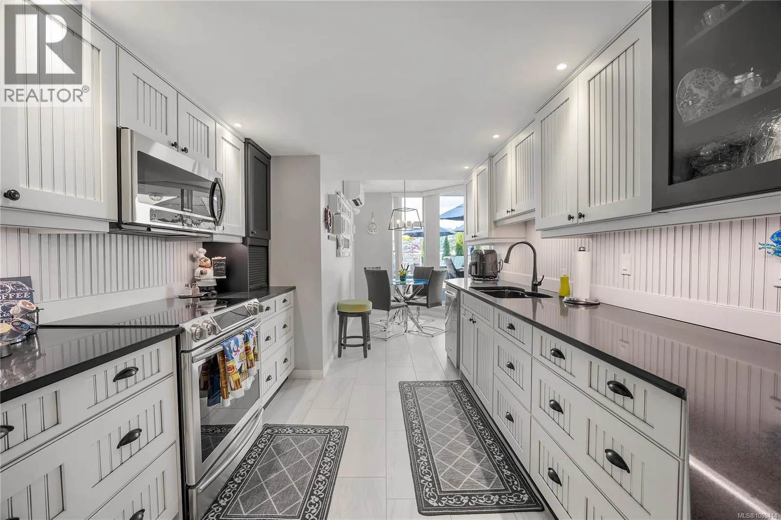 502 158 Promenade Dr